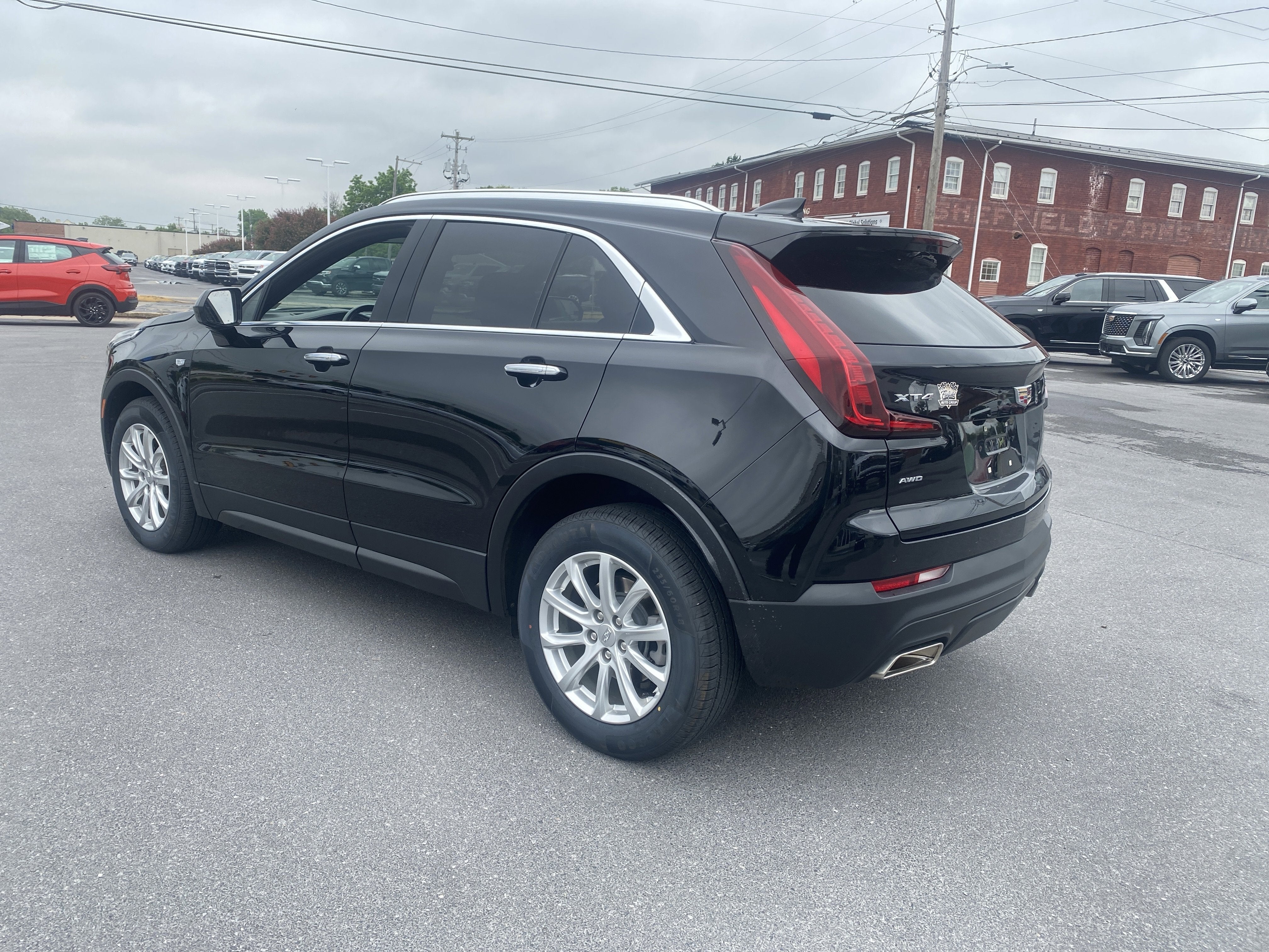 2023 Cadillac XT4 Luxury