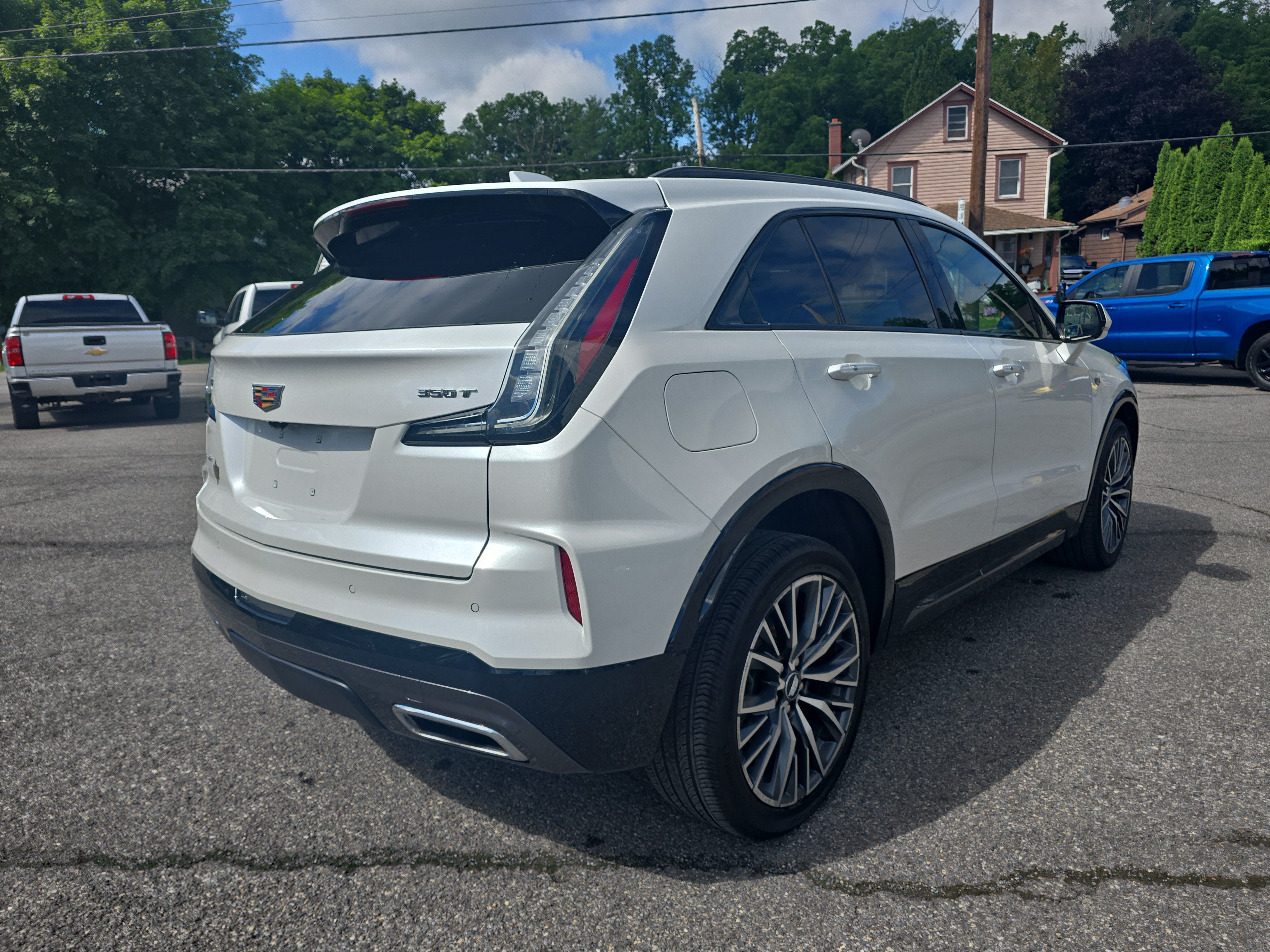 2024 Cadillac XT4 Sport