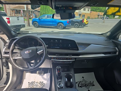 2024 Cadillac XT4 Sport