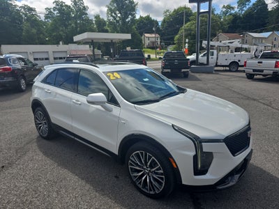 2024 Cadillac XT4 Sport