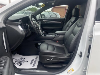2023 Cadillac XT5 Luxury