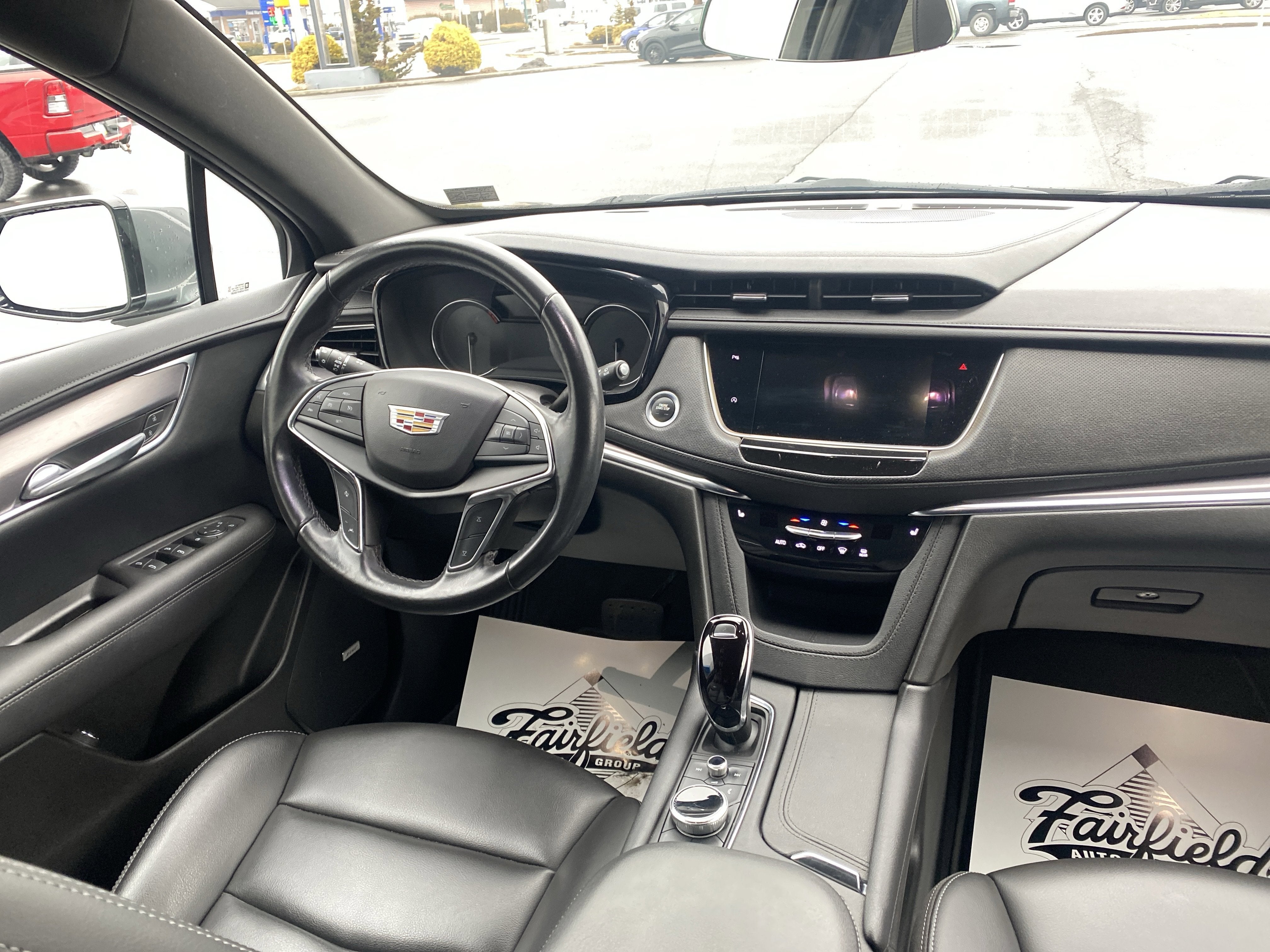 2022 Cadillac XT5 Luxury