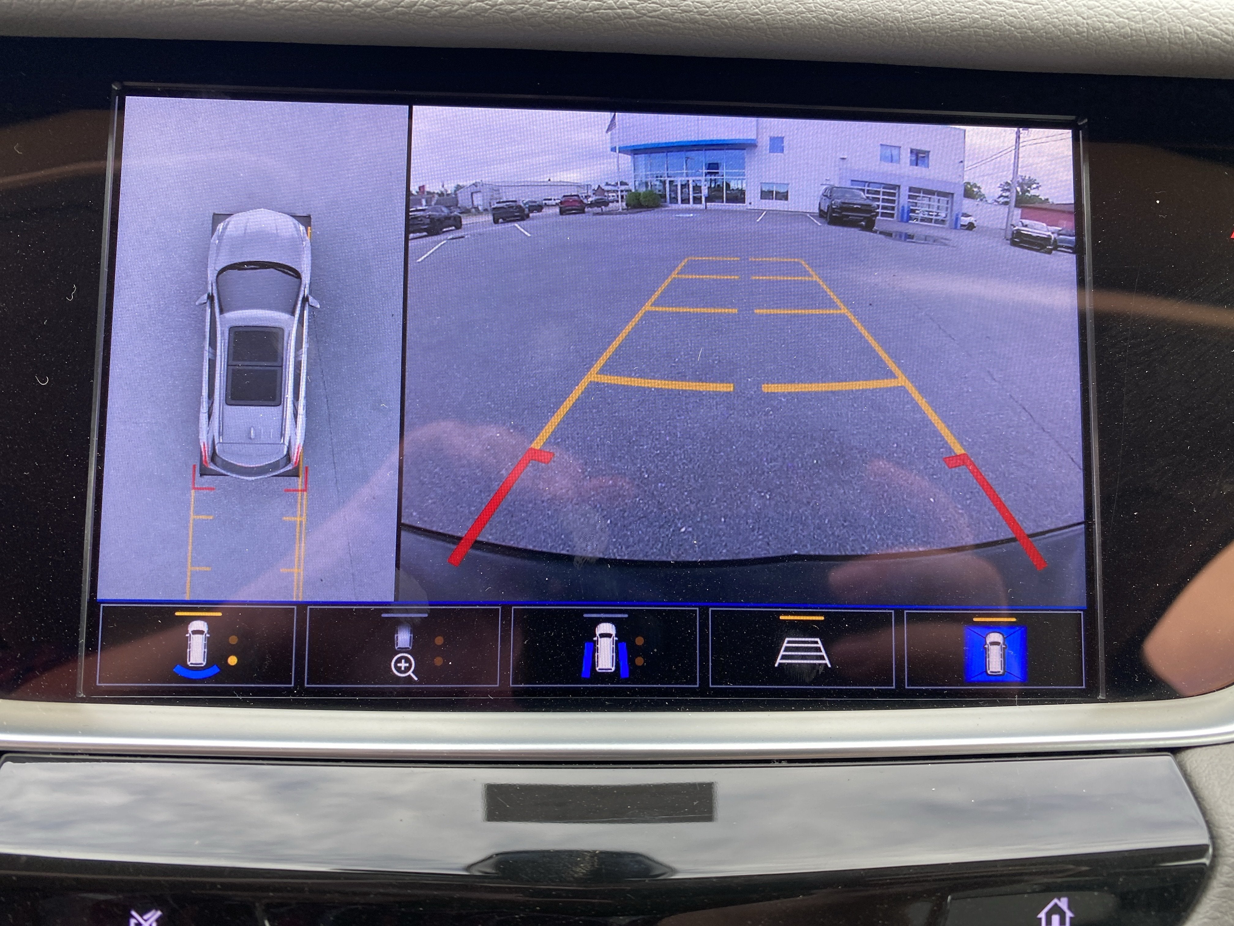 2022 Cadillac XT5 AWD Premium Luxury