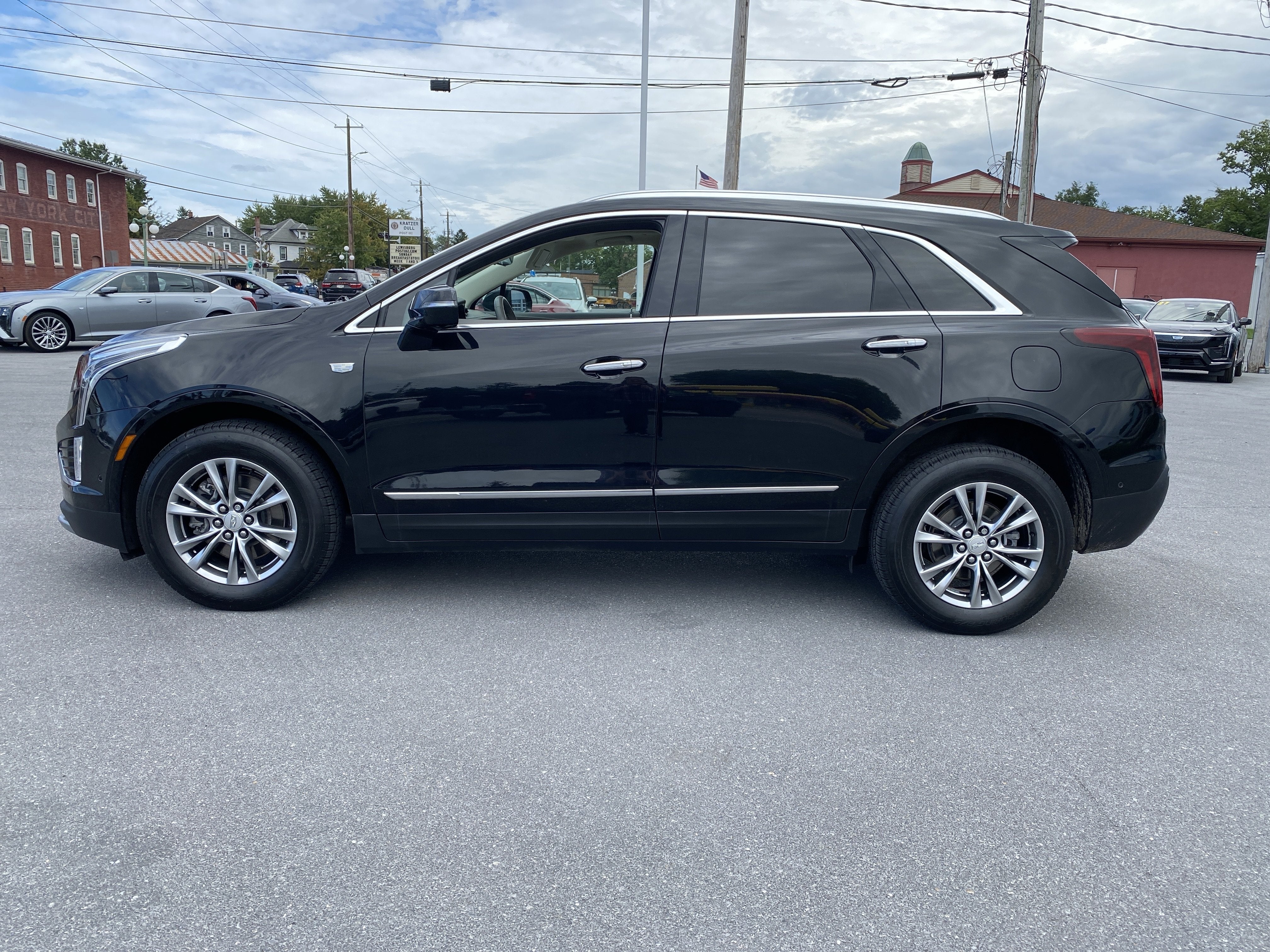 2022 Cadillac XT5 AWD Premium Luxury
