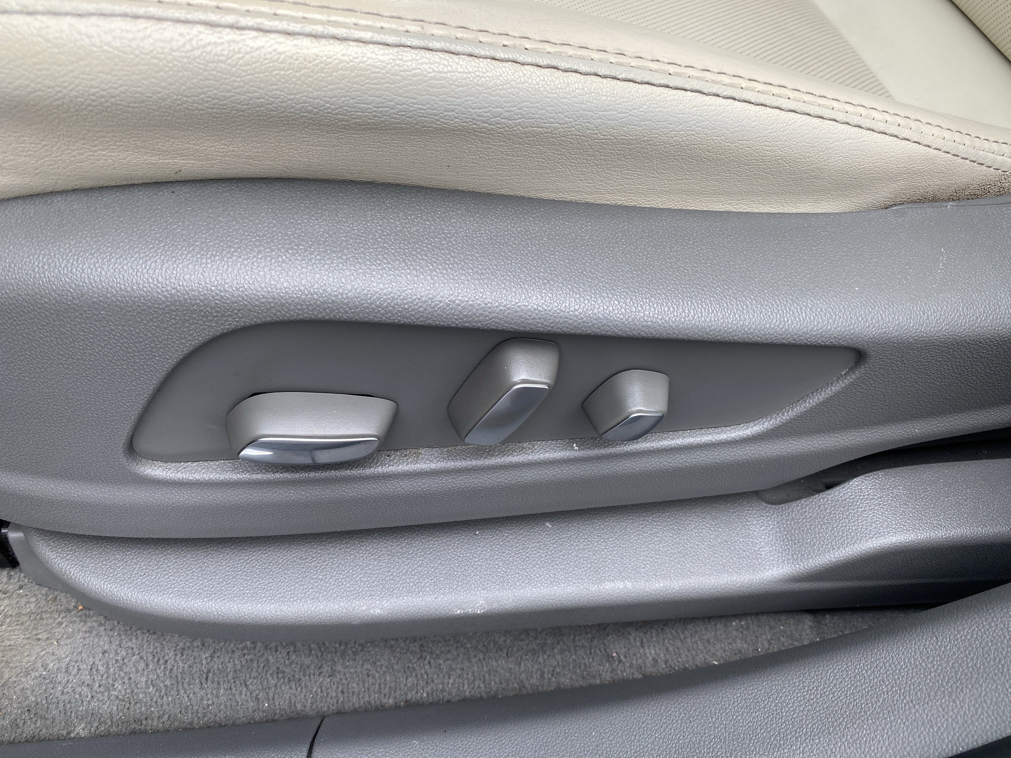 2022 Cadillac XT5 AWD Premium Luxury