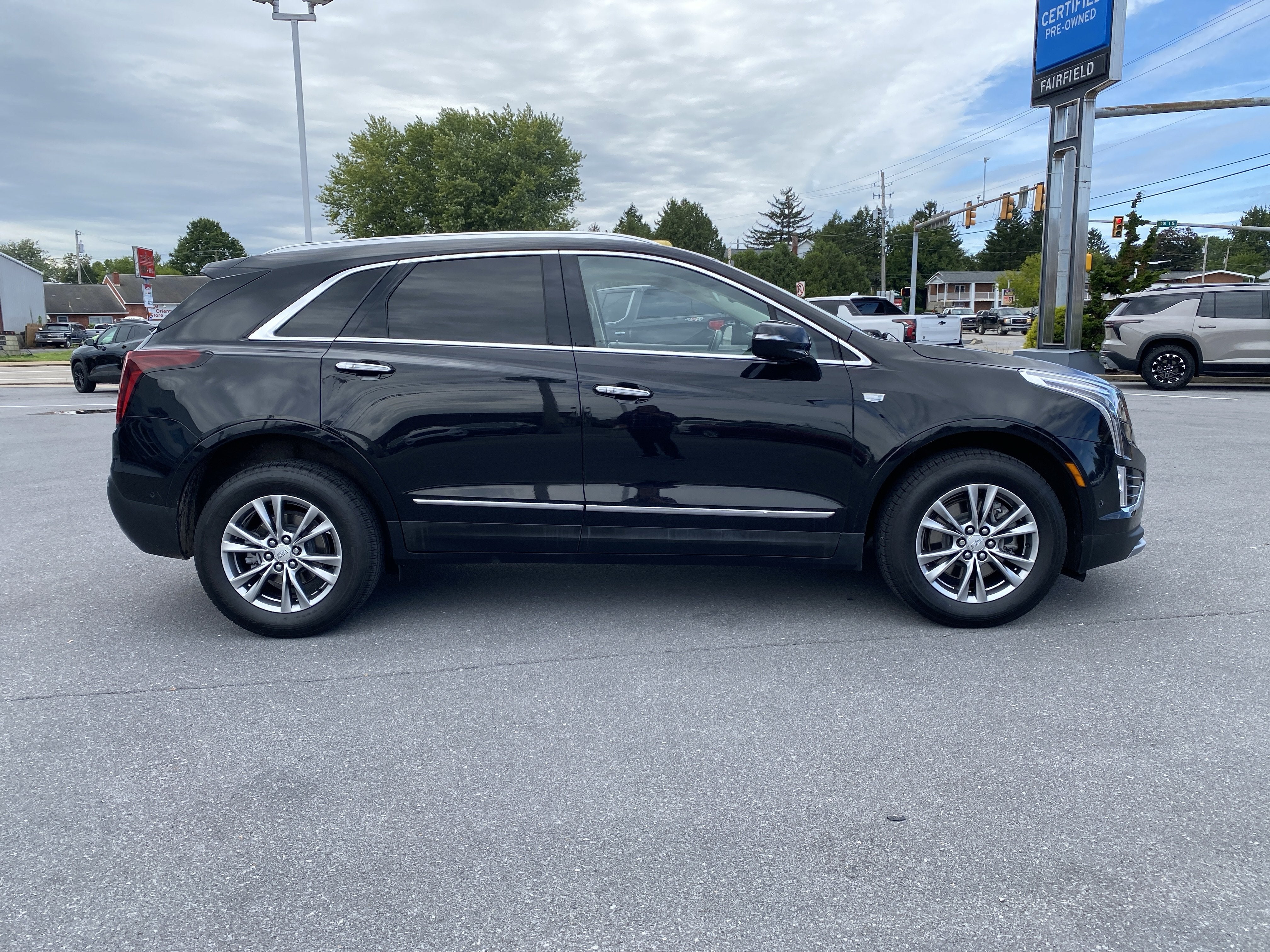 2022 Cadillac XT5 AWD Premium Luxury