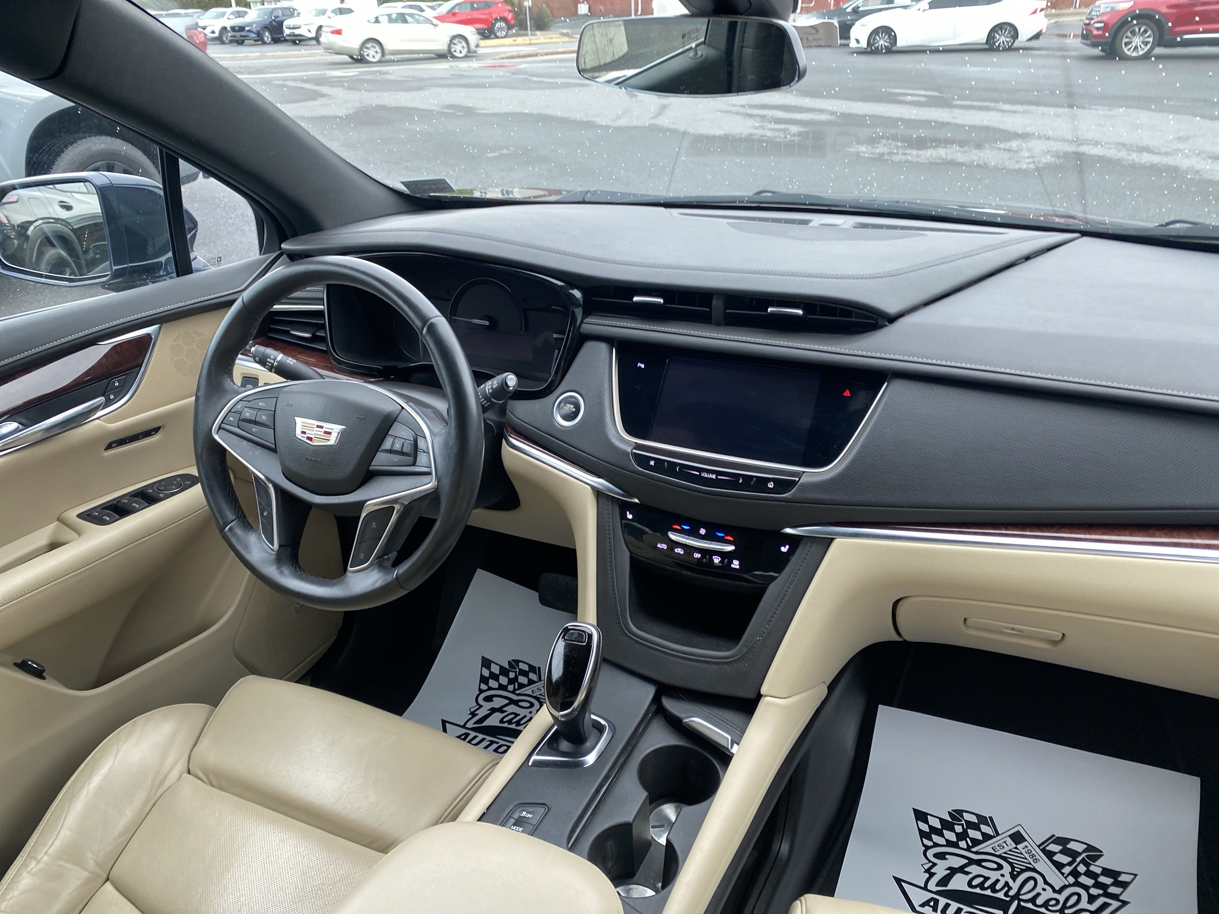 2017 Cadillac XT5 Luxury AWD
