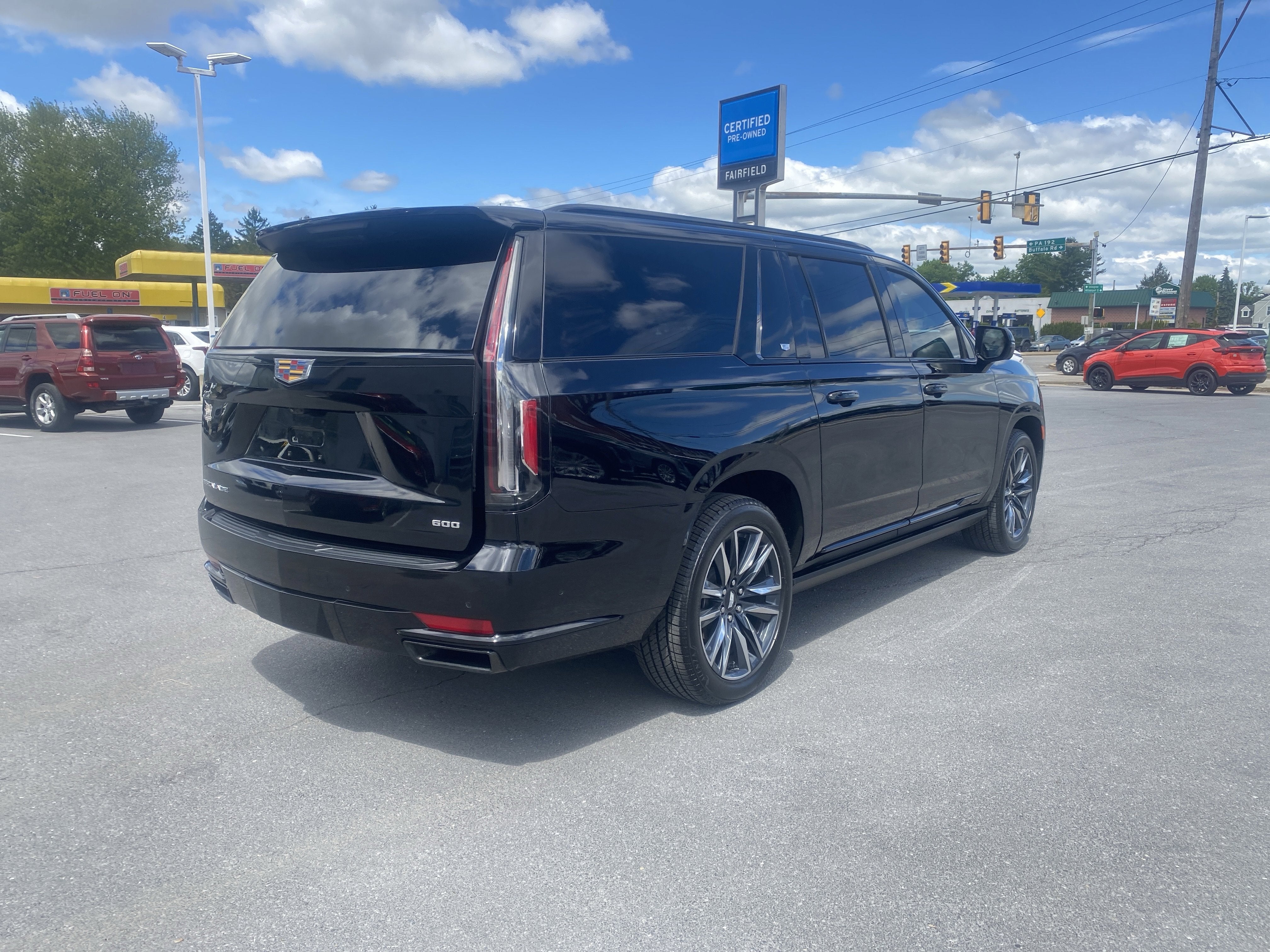 2023 Cadillac Escalade ESV Sport