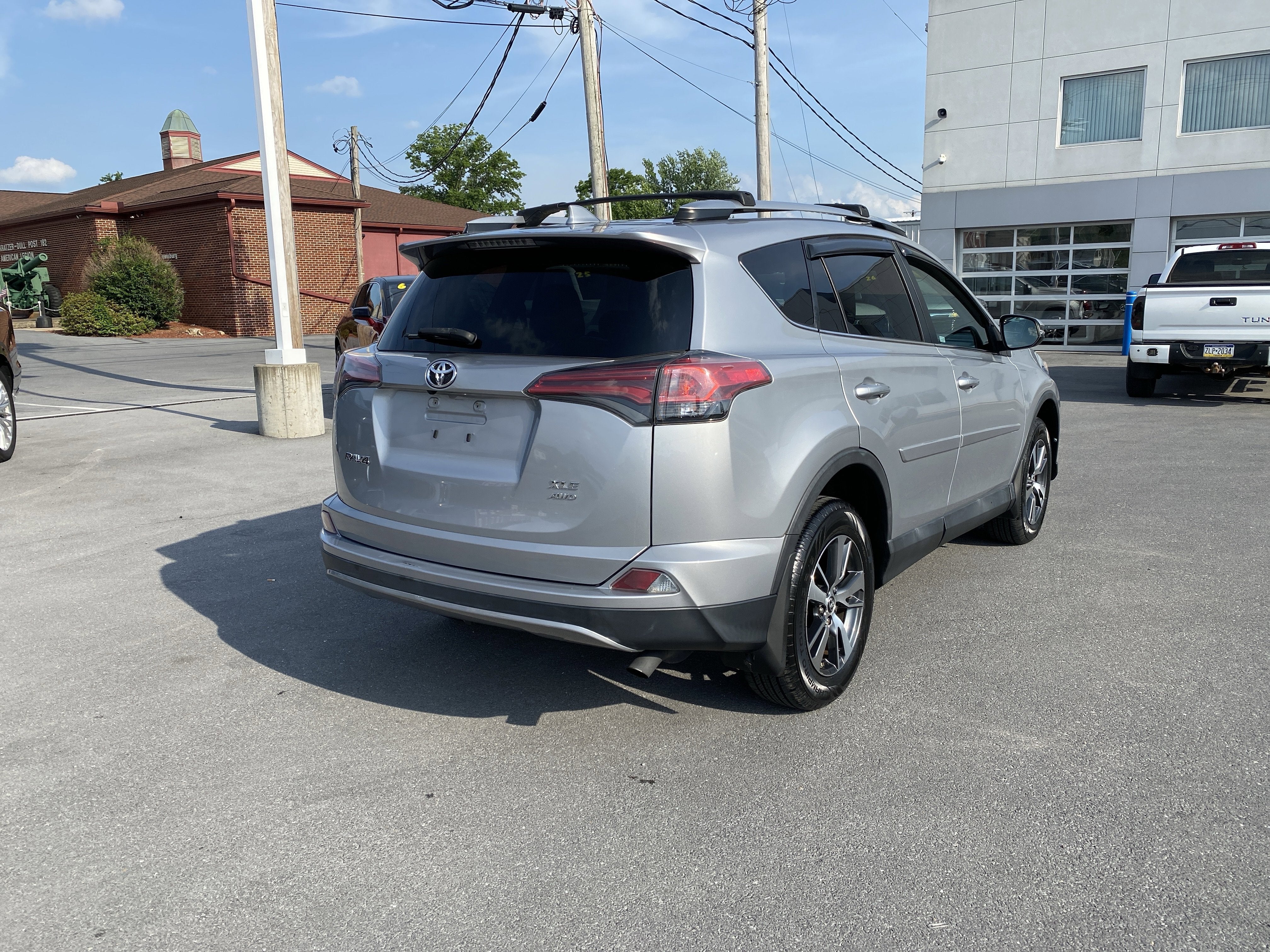 2018 Toyota RAV4 XLE