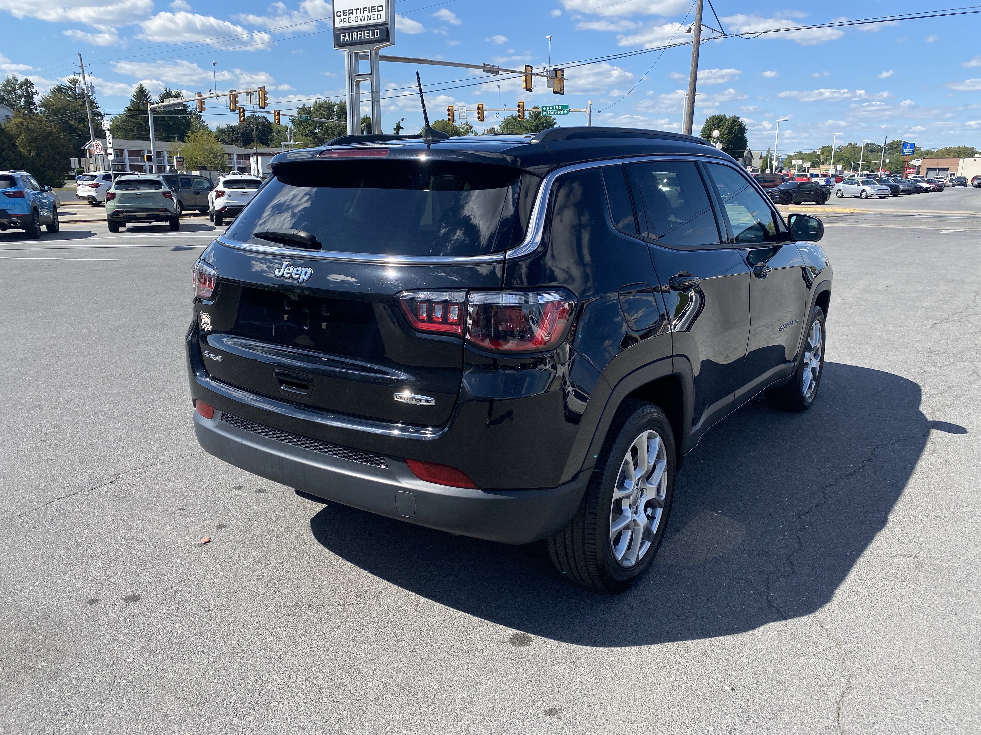 2022 Jeep Compass Latitude Lux