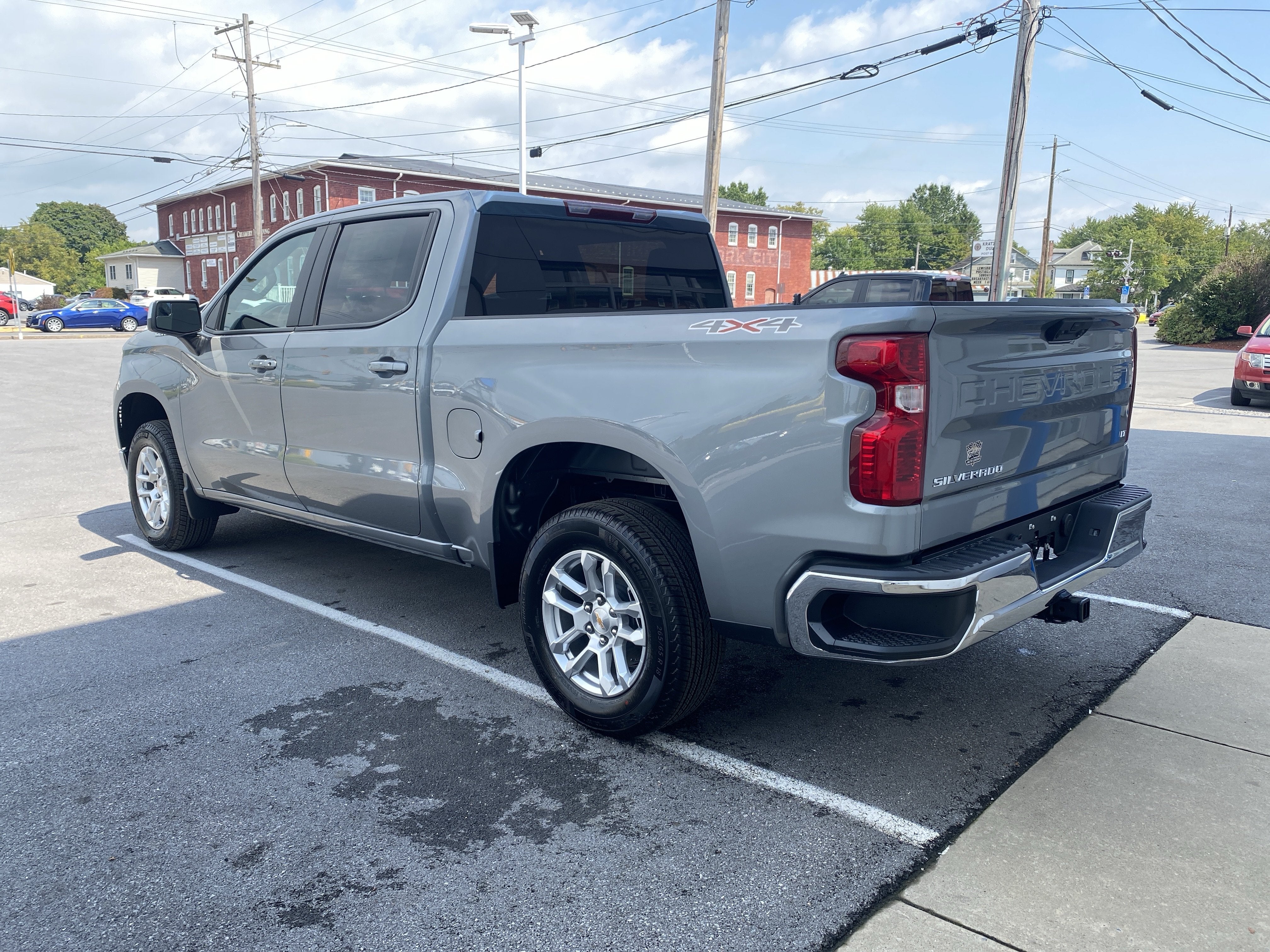 2026 Chevrolet Silverado 1500 LT (2FL)