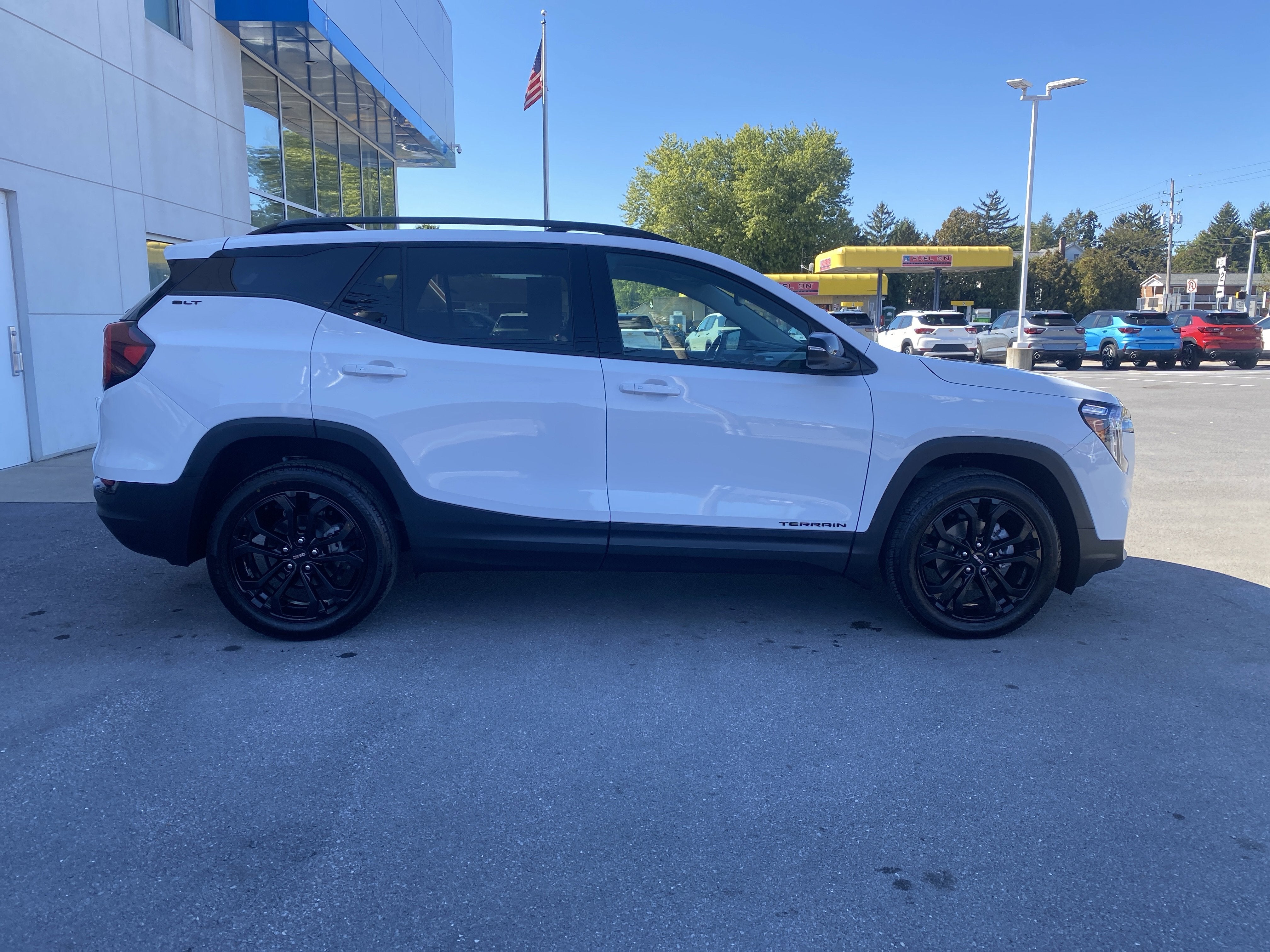 2022 GMC Terrain SLT