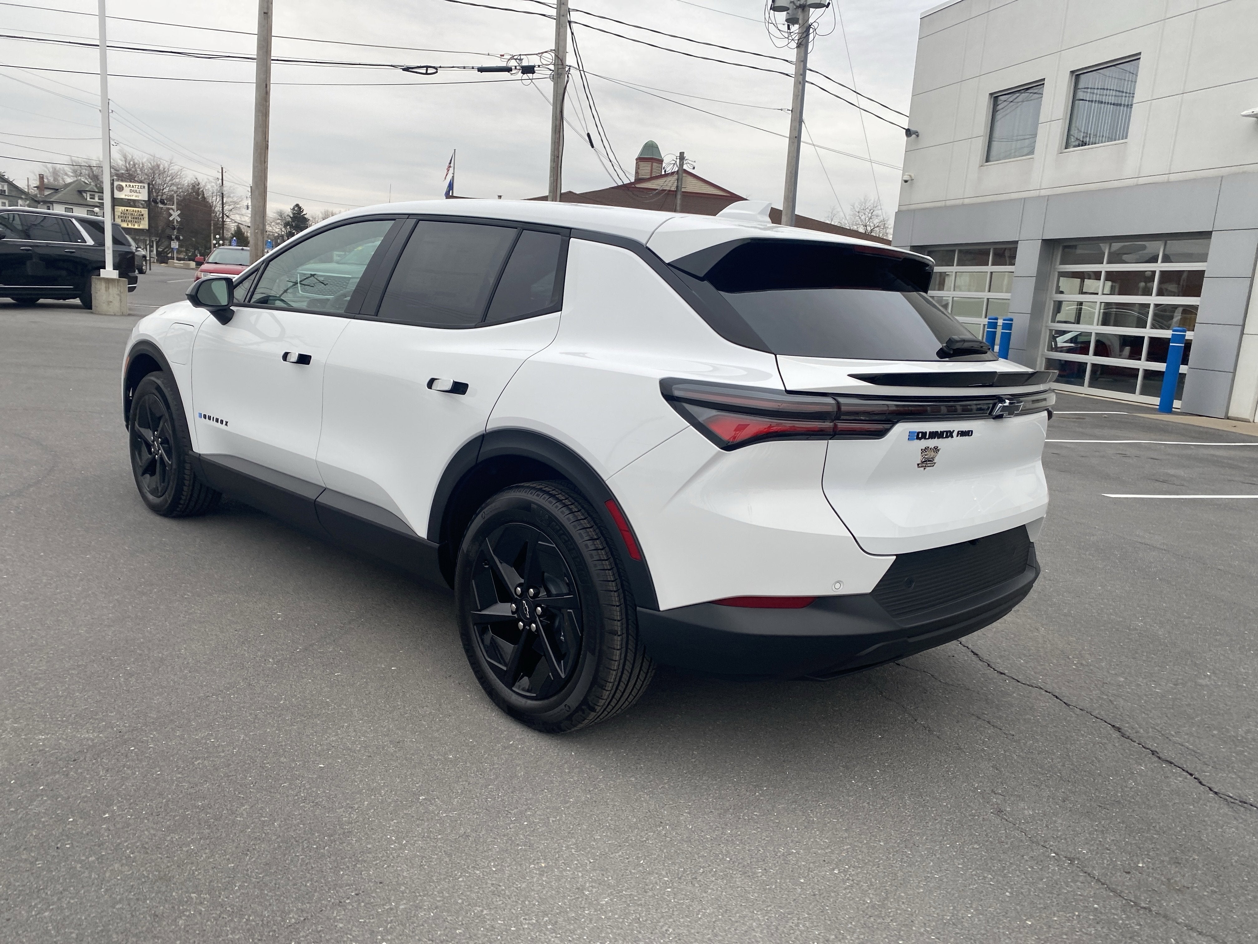 2026 Chevrolet Equinox EV LT