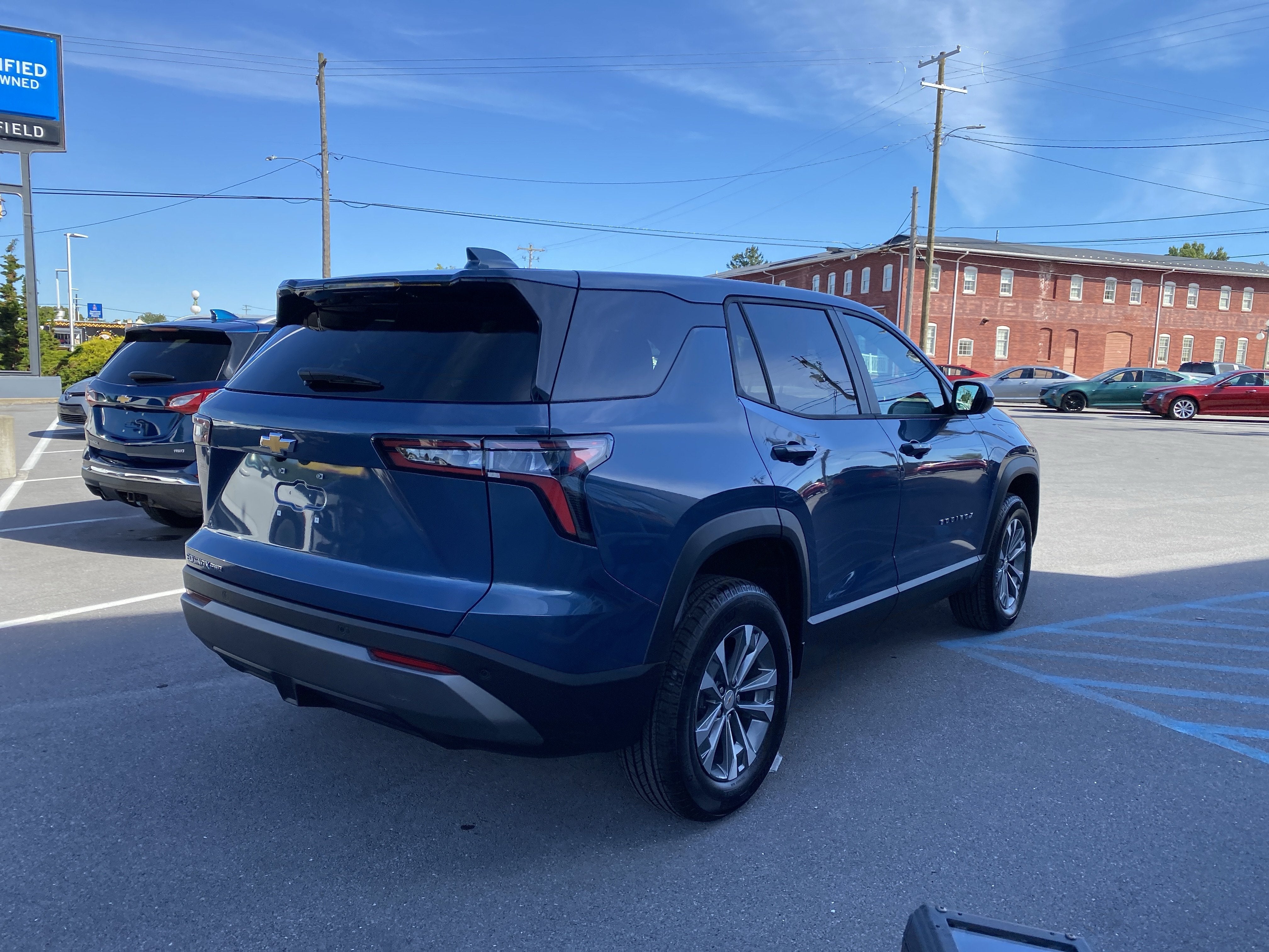 2027 Chevrolet Equinox LT