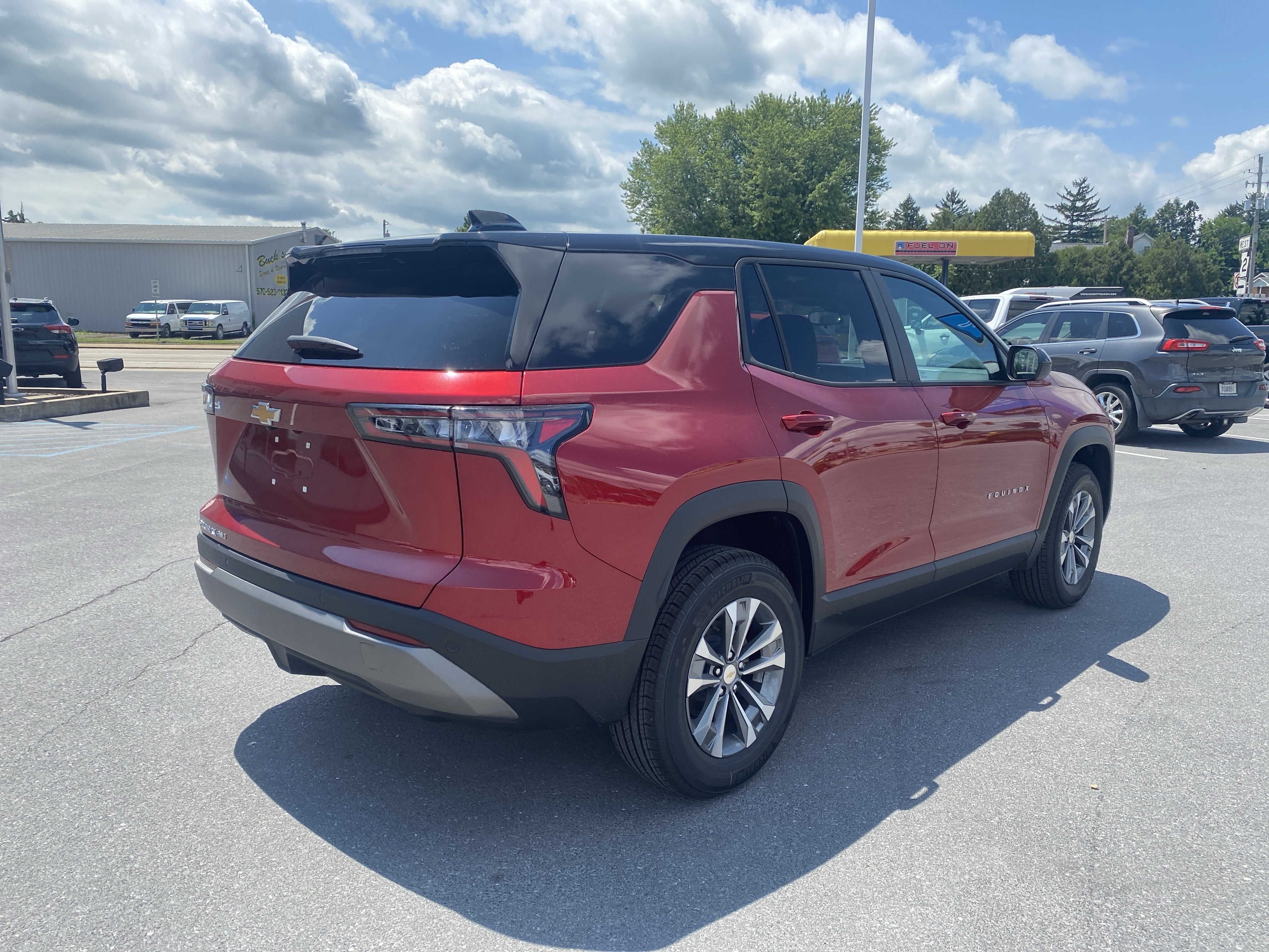 2027 Chevrolet Equinox LT