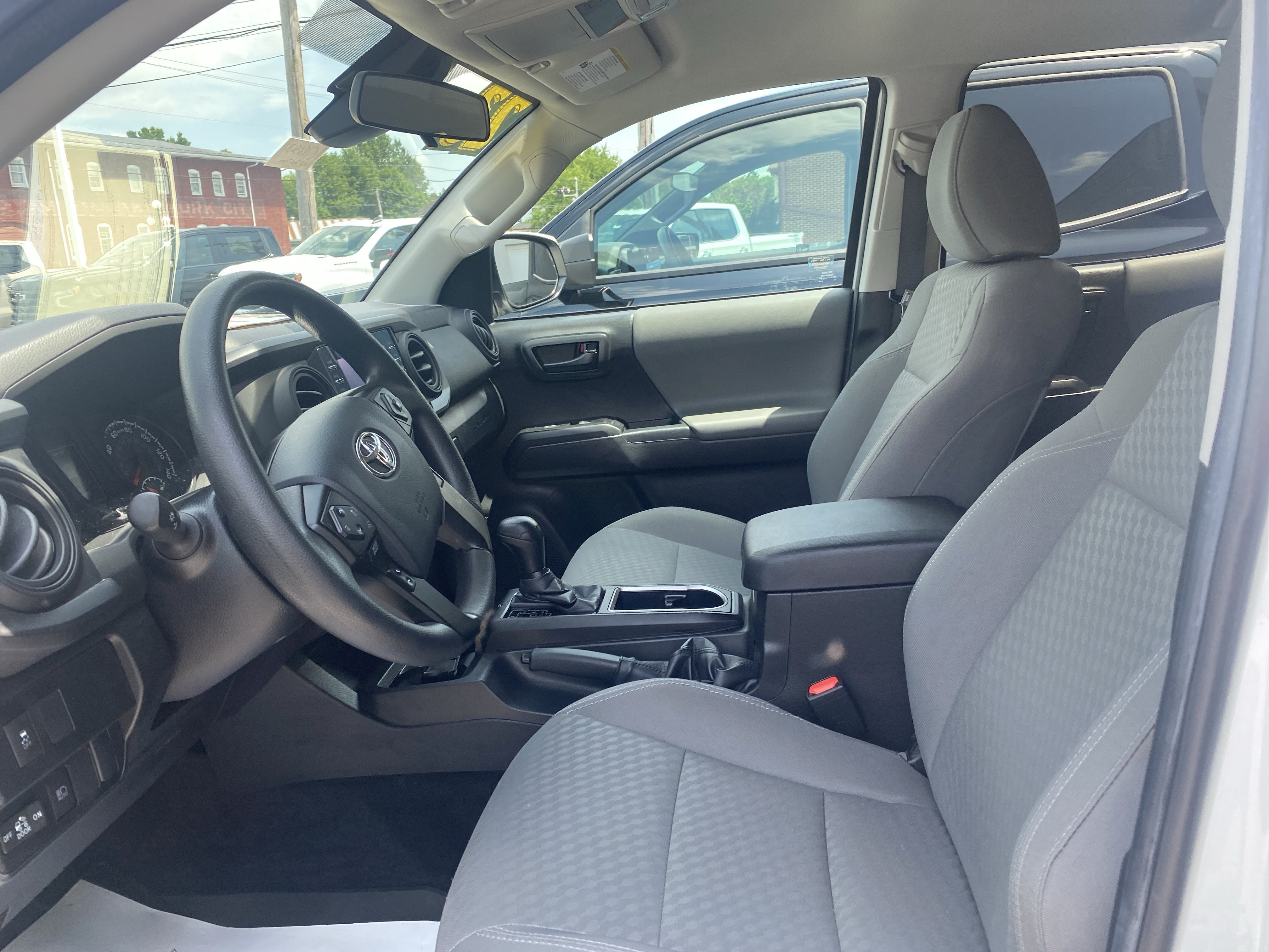 2023 Toyota Tacoma SR V6
