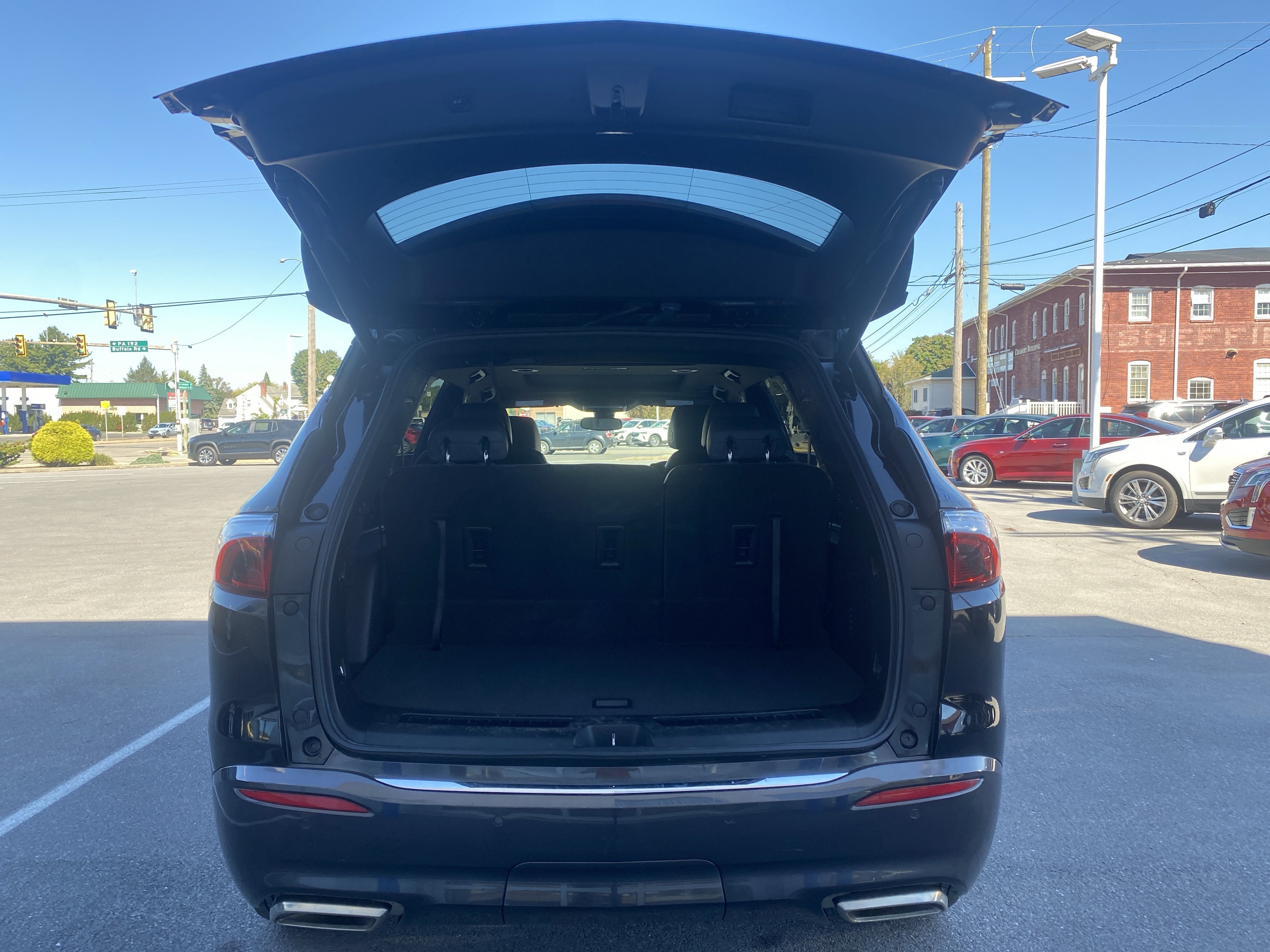 2023 Buick Enclave Essence