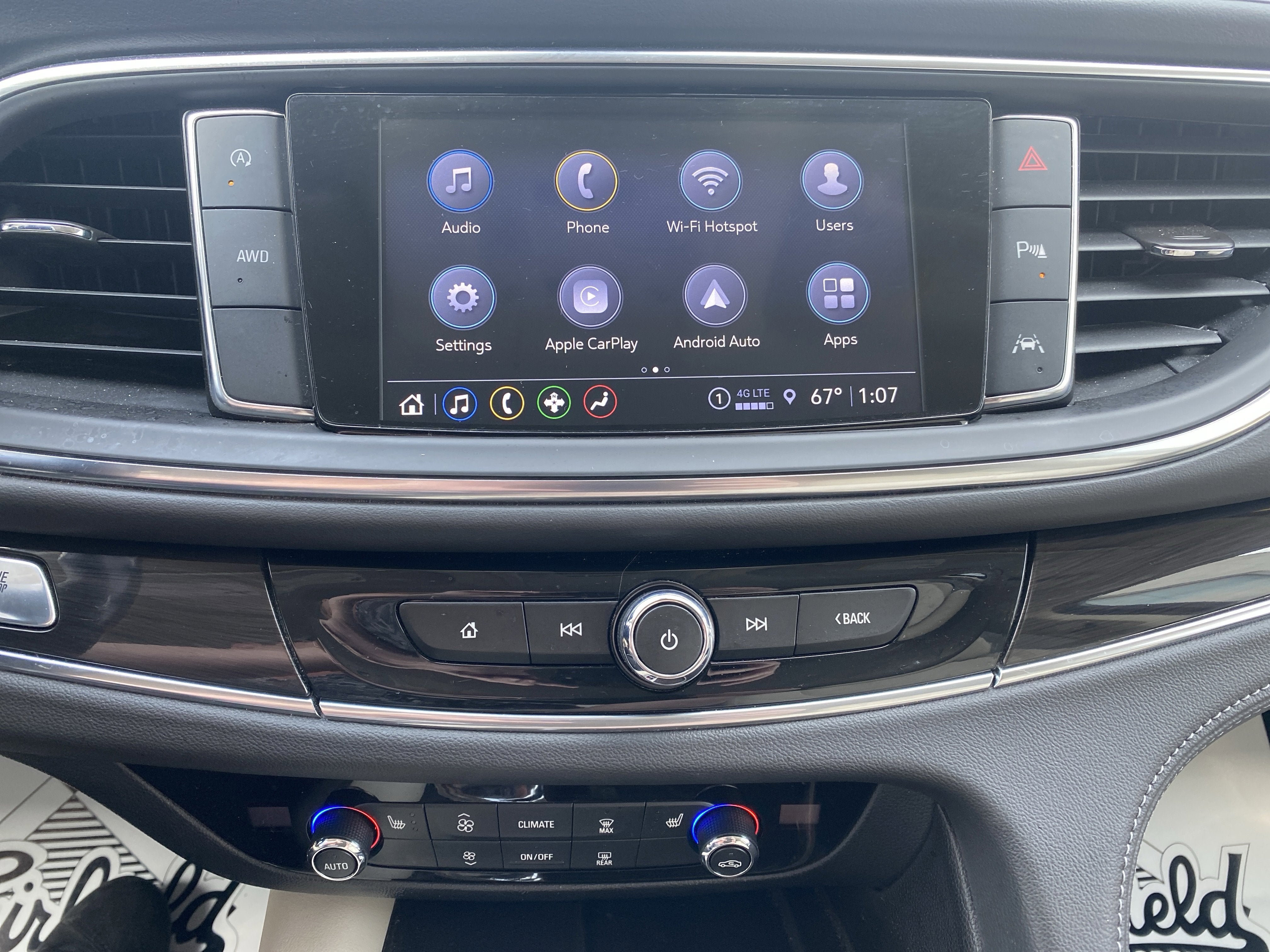 2023 Buick Enclave Essence