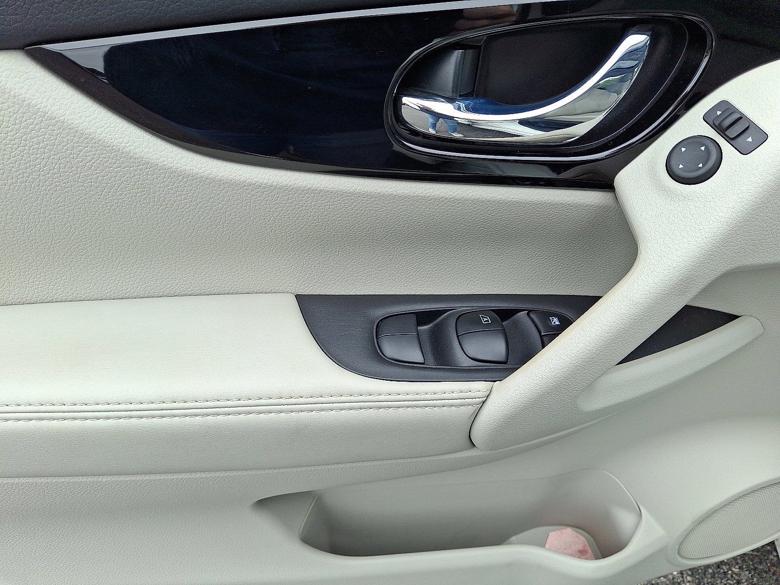 2021 Nissan Rogue Sport SL