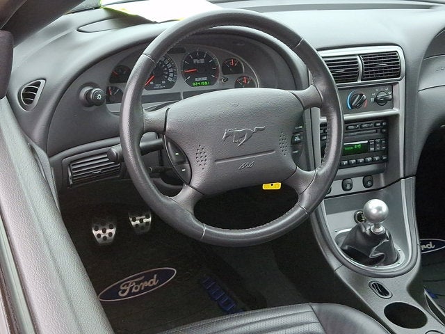 2004 Ford Mustang Premium Mach 1