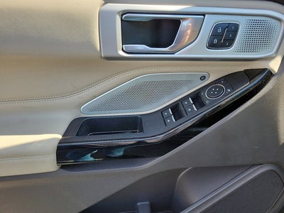 2022 Ford Explorer Platinum