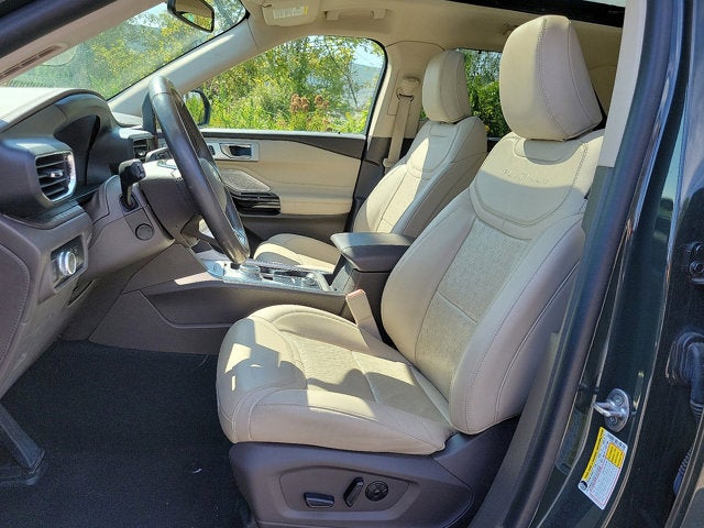 2022 Ford Explorer Platinum