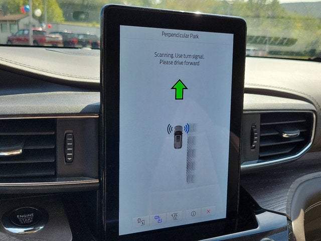 2022 Ford Explorer Platinum