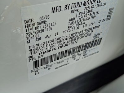 2023 Ford Explorer XLT