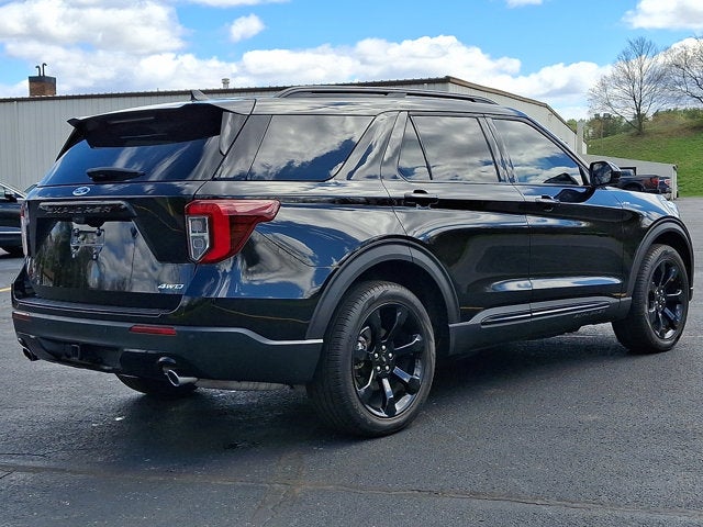 2023 Ford Explorer ST-Line
