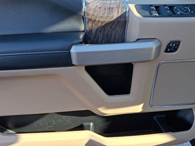 2019 Ford Super Duty F-450 DRW LARIAT