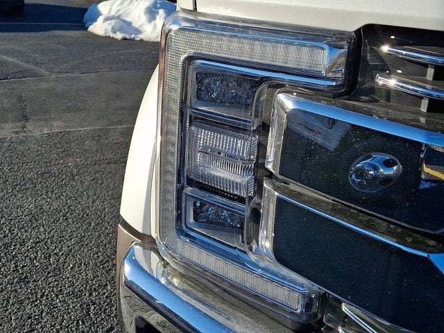 2019 Ford Super Duty F-450 DRW LARIAT