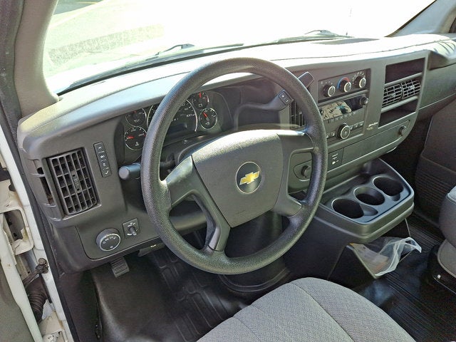 2011 Chevrolet Express Commercial Cutaway Work Van