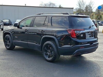2023 GMC Acadia AT4