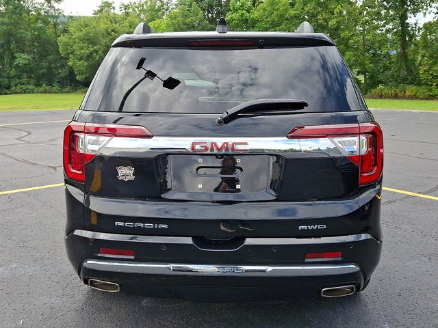 2022 GMC Acadia Denali