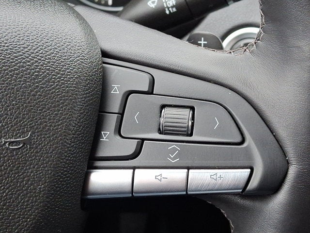 2022 Cadillac XT4 AWD Premium Luxury