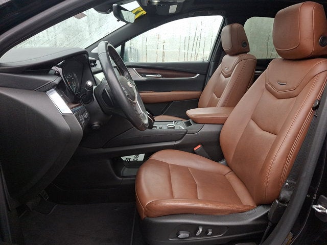 2022 Cadillac XT5 AWD Premium Luxury