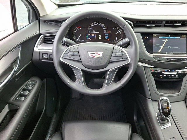 2017 Cadillac XT5 Luxury AWD
