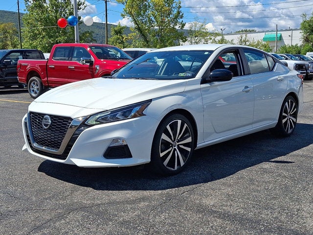 2022 Nissan Altima 2.5 SR
