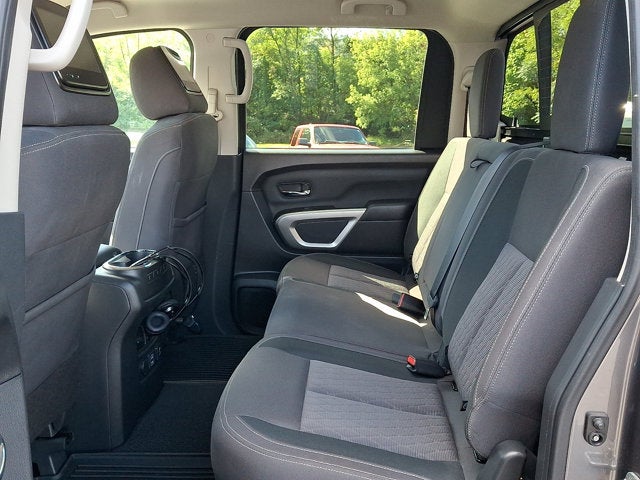 2021 Nissan Titan SV