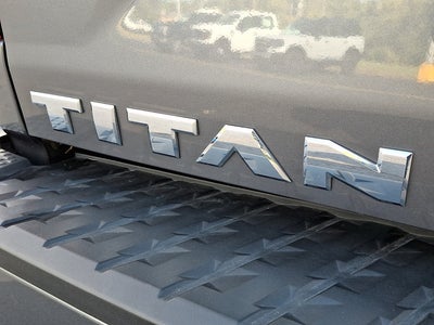 2021 Nissan Titan SV