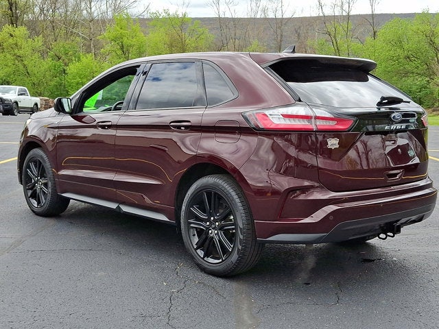2022 Ford Edge ST-Line