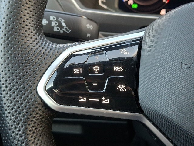 2022 Volkswagen Tiguan SEL R-Line