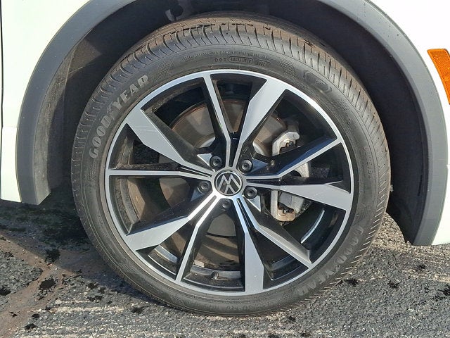 2022 Volkswagen Tiguan SEL R-Line
