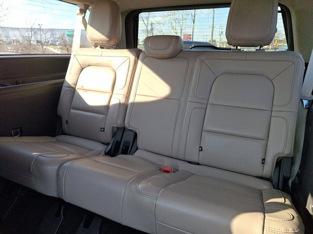 2022 Lincoln Navigator L Reserve