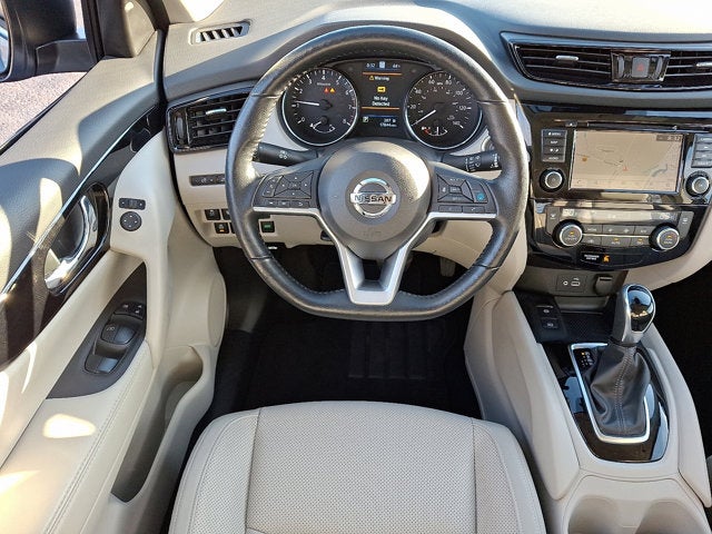 2022 Nissan Rogue Sport SL